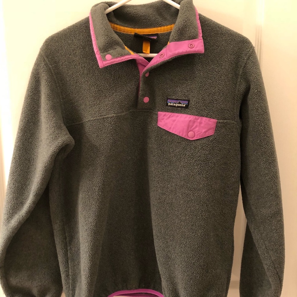 Patagonia Gray & Purple Fleece Pullover